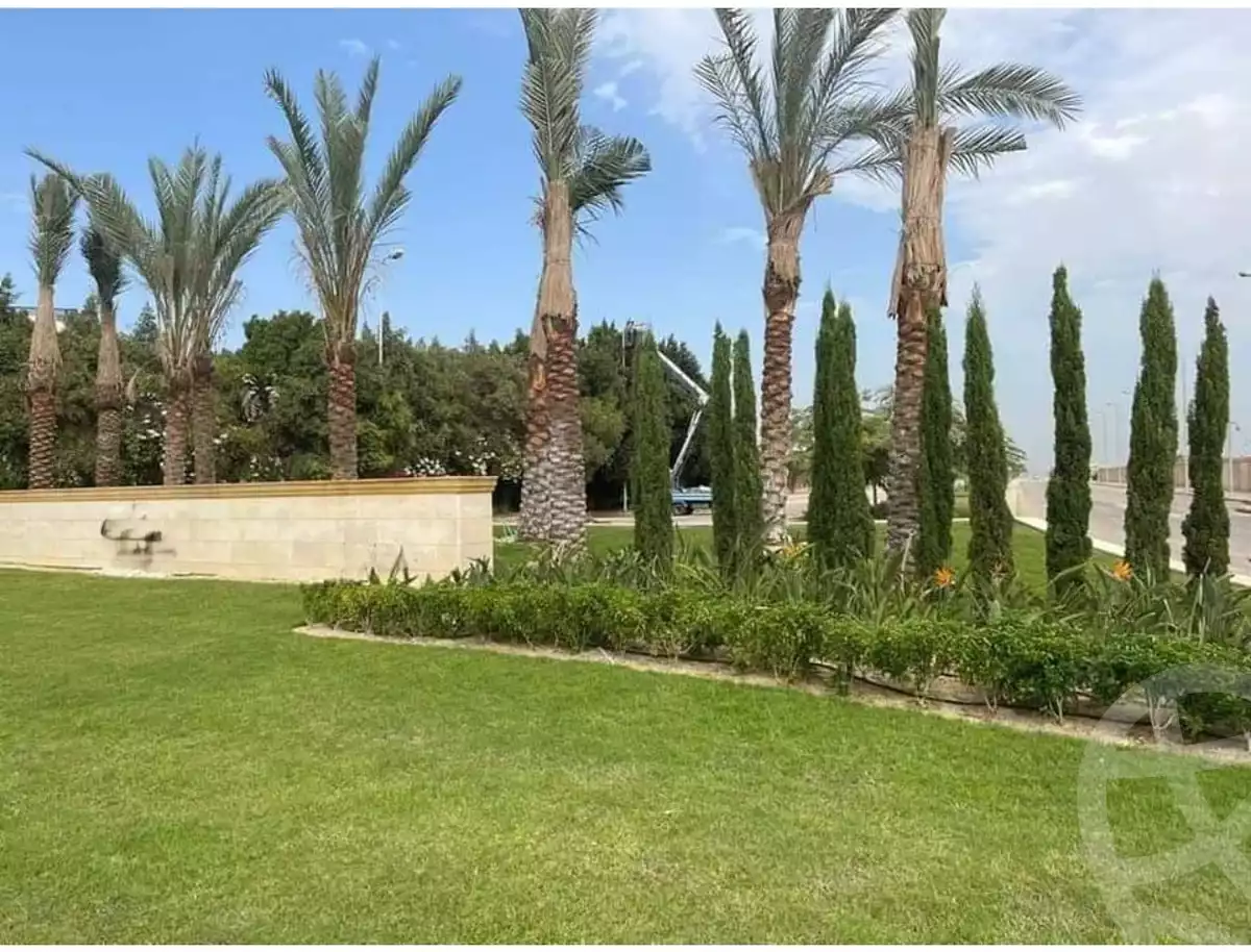 https://aqarmap.com.eg/en/listing/5758562-for-sale-cairo-el-sheikh-zayed-city-compounds-kmbwnd-fyldj-wyst-dr-llttwyr