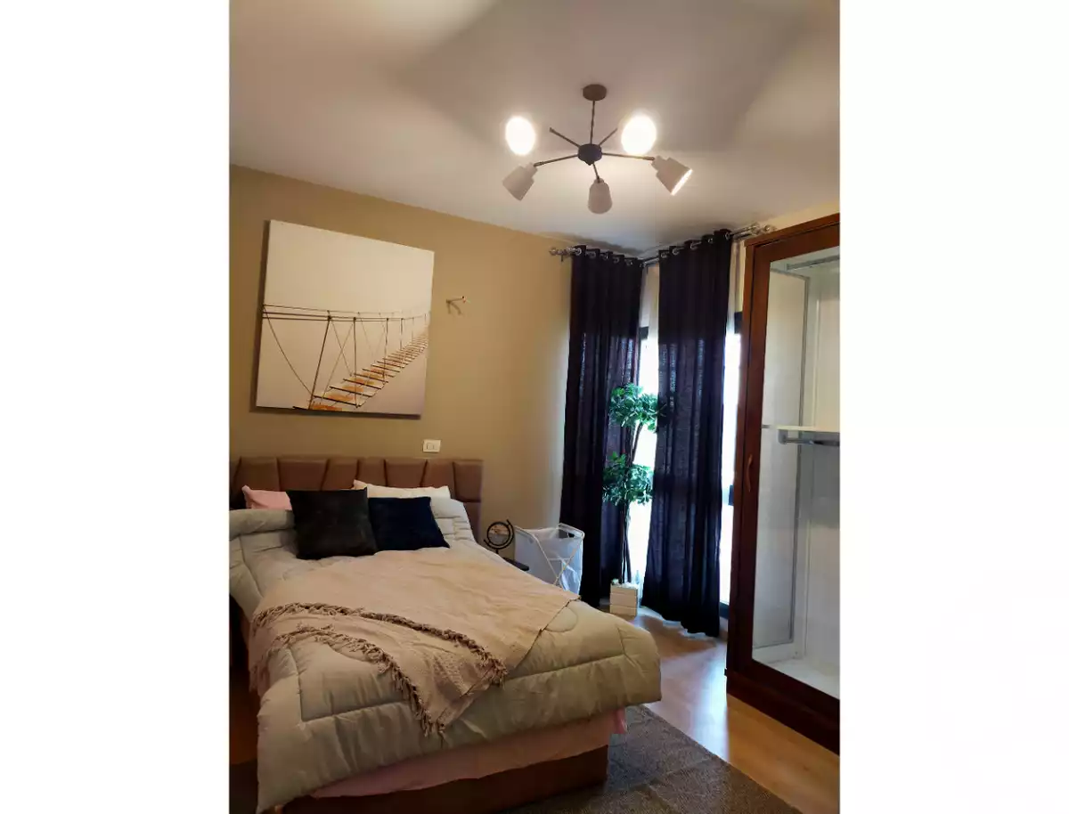 https://aqarmap.com.eg/en/listing/5758565-for-sale-cairo-new-cairo-compounds-the-address-east