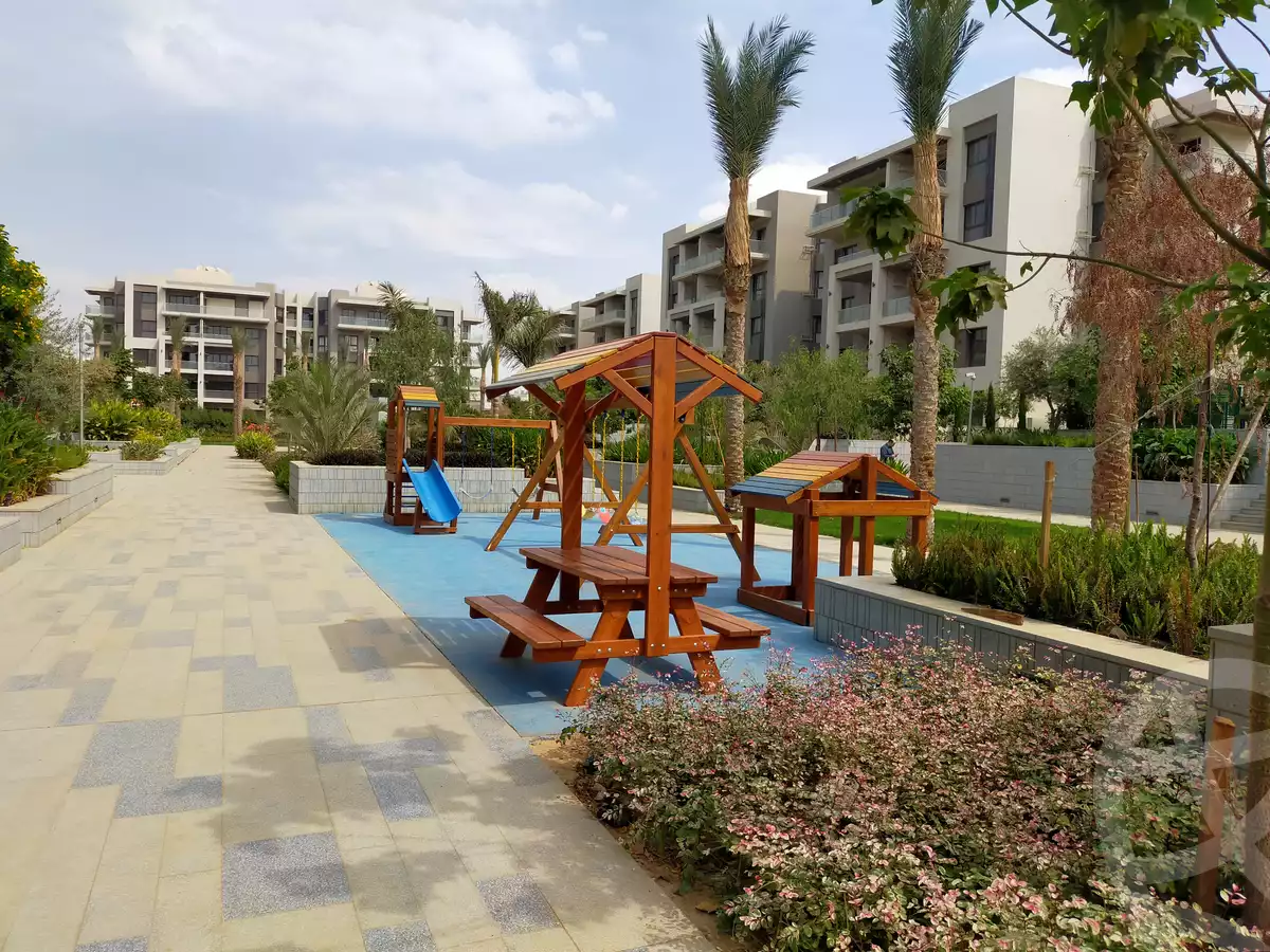 https://aqarmap.com.eg/en/listing/5759321-for-sale-cairo-new-cairo-compounds-the-address-east