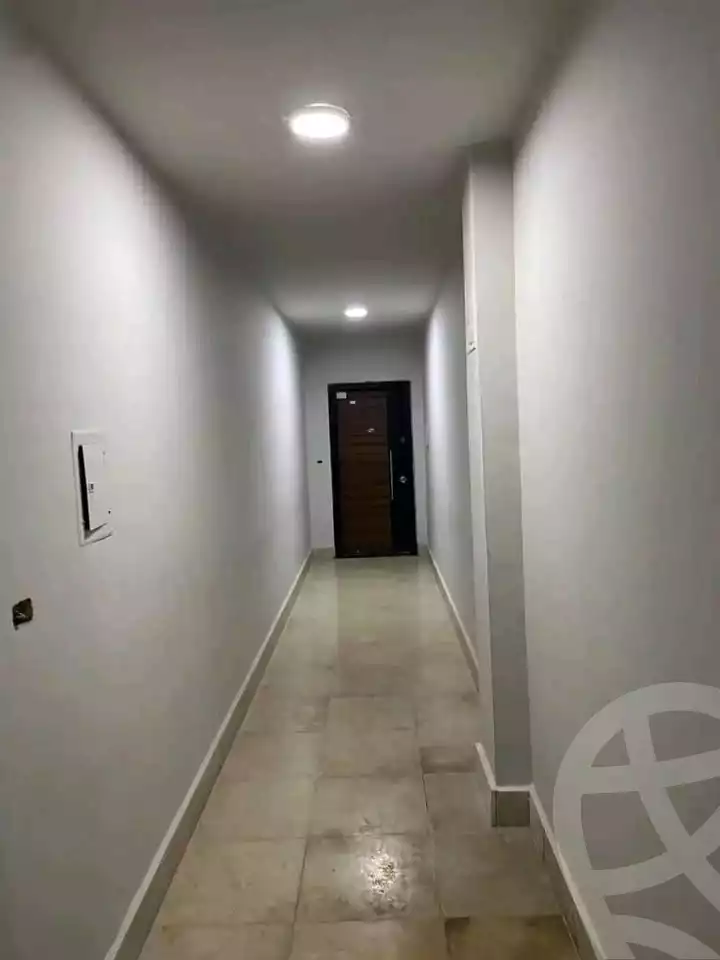 https://aqarmap.com.eg/en/listing/5759812-for-sale-cairo-mokattam-el-hadabah-el-wosta-compounds-vittoria-compound-seven-stars