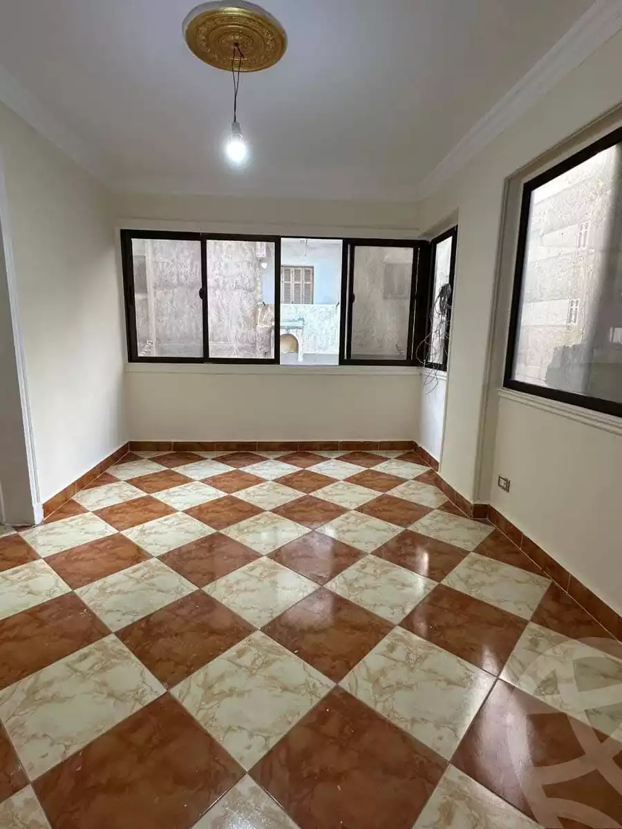 https://aqarmap.com.eg/ar/listing/5760651-for-sale-alexandria-l-jmy-lbytsh-zayed-st