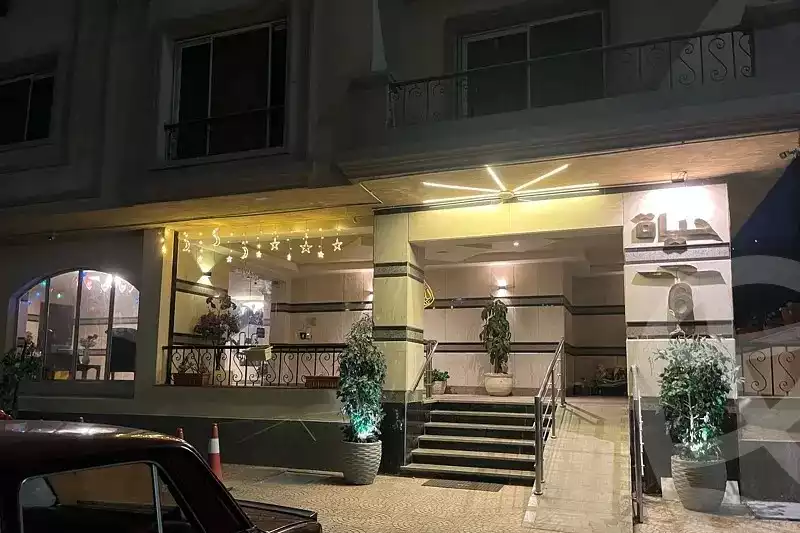 https://aqarmap.com.eg/en/listing/5761492-for-rent-cairo-nasr-city-compounds-hayah-towers-compound