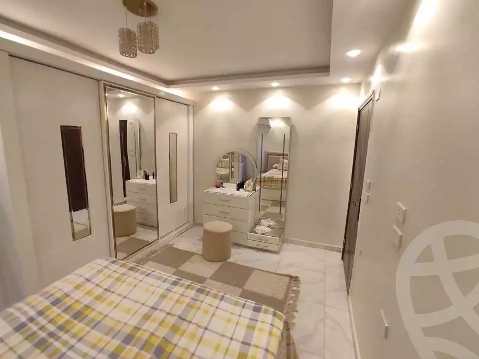 https://aqarmap.com.eg/ar/listing/5762595-for-sale-cairo-el-zaytun-hlmy-lzytwn-ain-shams-st
