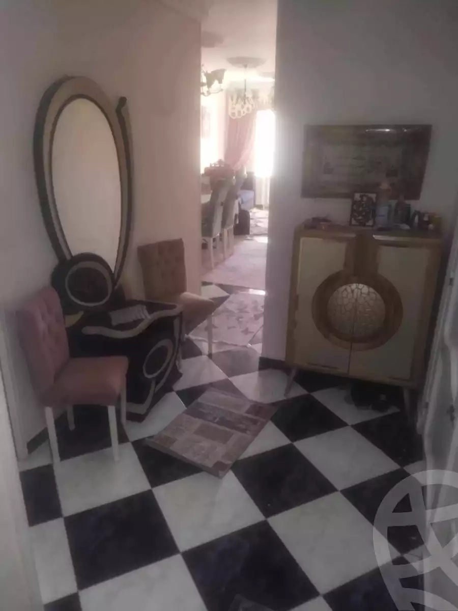 https://aqarmap.com.eg/ar/listing/5763066-for-sale-alexandria-l-jmy-el-hanouvel-abo-bakr-el-sedeek-st