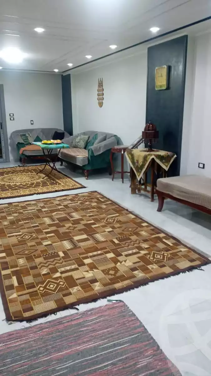 https://aqarmap.com.eg/en/listing/5763105-for-sale-cairo-shoubra-el-sahel-al-sheshini-st