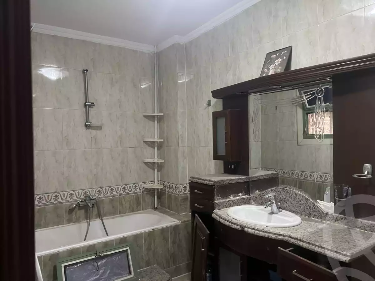 https://aqarmap.com.eg/ar/listing/5763490-for-rent-cairo-mokattam-lhdb-l-ly-diplomats-neighborhood -street-40