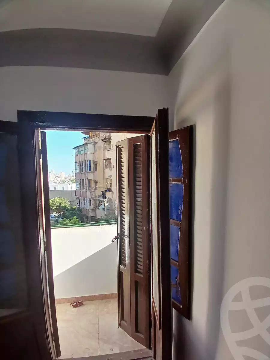 https://aqarmap.com.eg/ar/listing/5764818-for-sale-alexandria-bahray-el-anfoshy-al-tarsanah-st