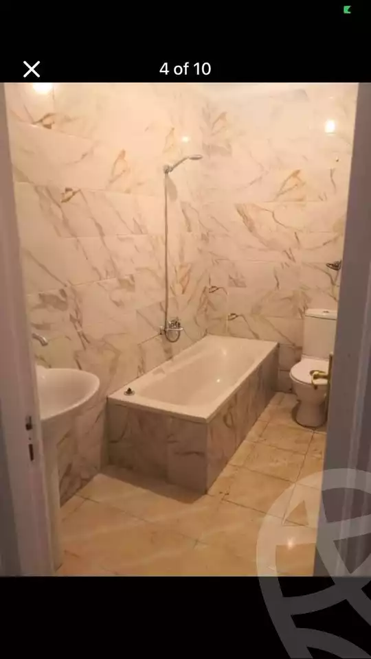 https://aqarmap.com.eg/en/listing/5765446-for-sale-alexandria-ganaklis