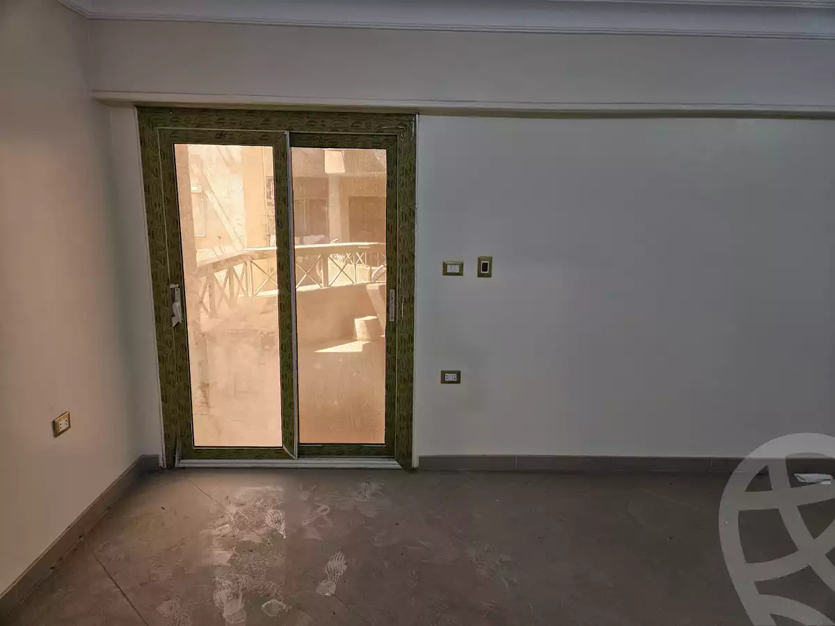 https://aqarmap.com.eg/en/listing/5765662-for-sale-cairo-mokattam-el-hadabah-el-wosta-compounds-palm-city