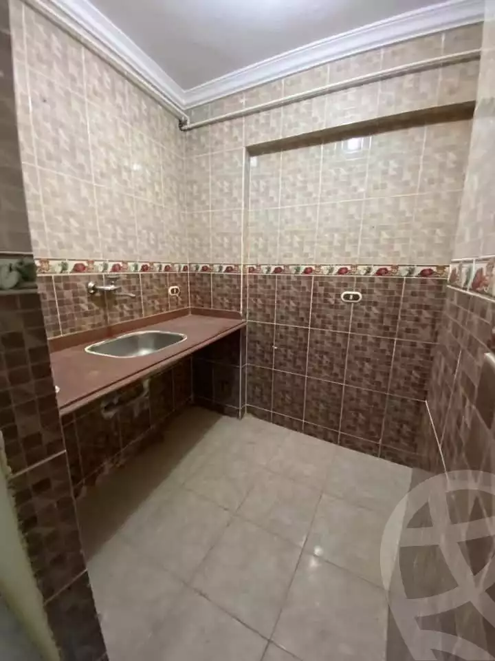 https://aqarmap.com.eg/en/listing/5765804-for-sale-alexandria-l-jmy-lbytsh-qased-kareem-st