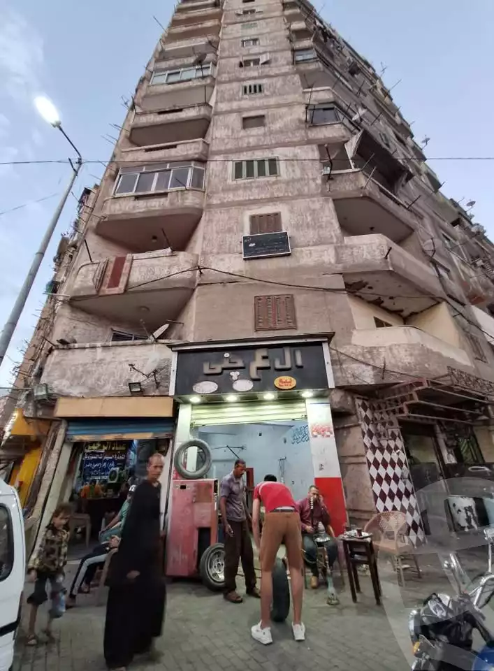 https://aqarmap.com.eg/ar/listing/5765841-for-sale-alexandria-sydy-bshr-sydy-bshr-qbly-mostafa-kamel-st