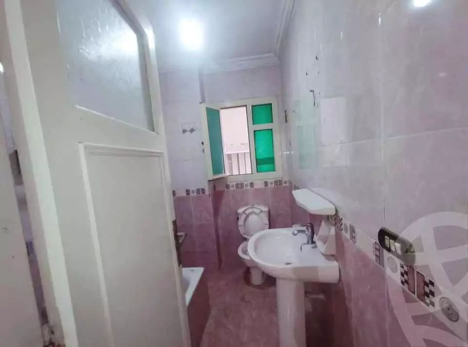 https://aqarmap.com.eg/en/listing/5766145-for-sale-alexandria-zezenia