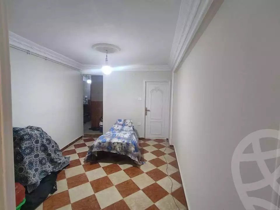 https://aqarmap.com.eg/en/listing/5766329-for-sale-alexandria-glim-al-azaa-st