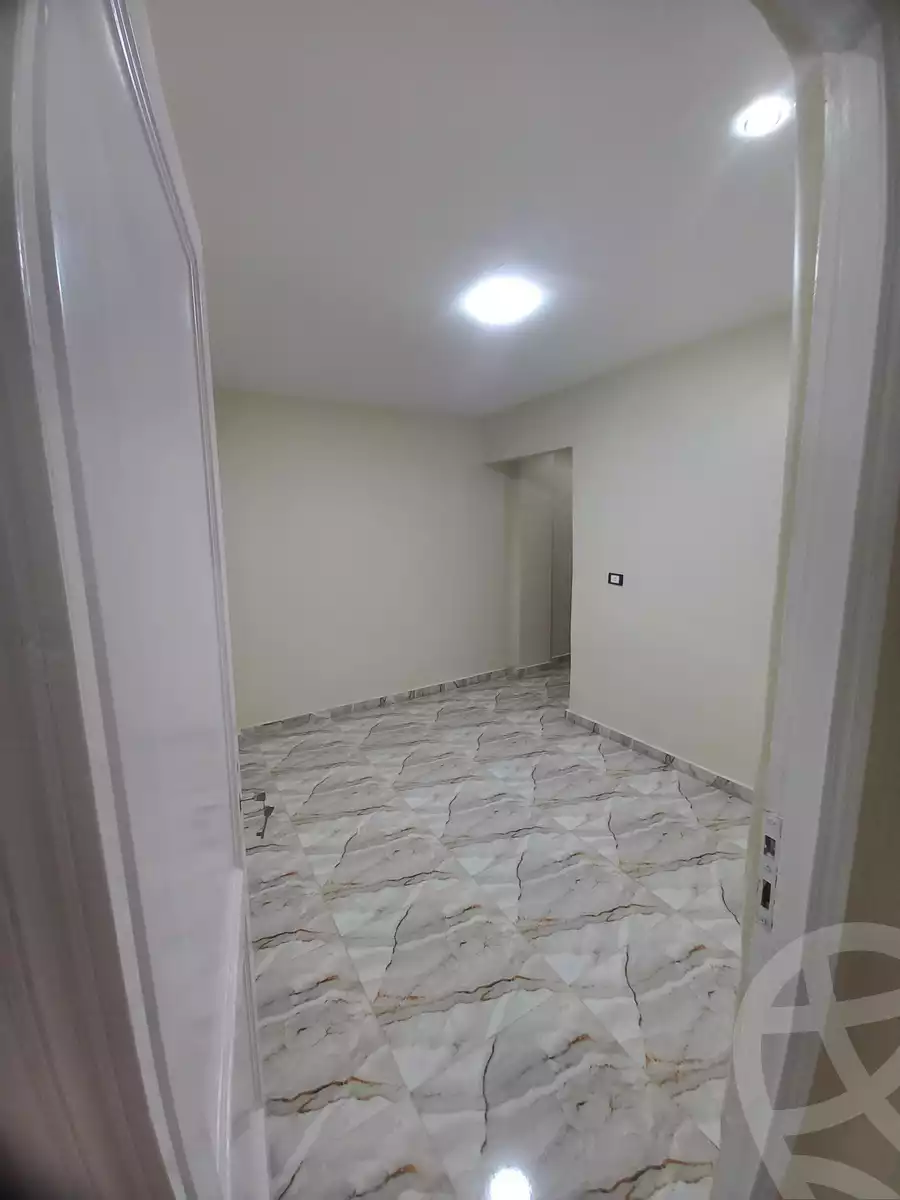 https://aqarmap.com.eg/en/listing/5766533-for-sale-cairo-ain-shams-shr-hmd-jbr