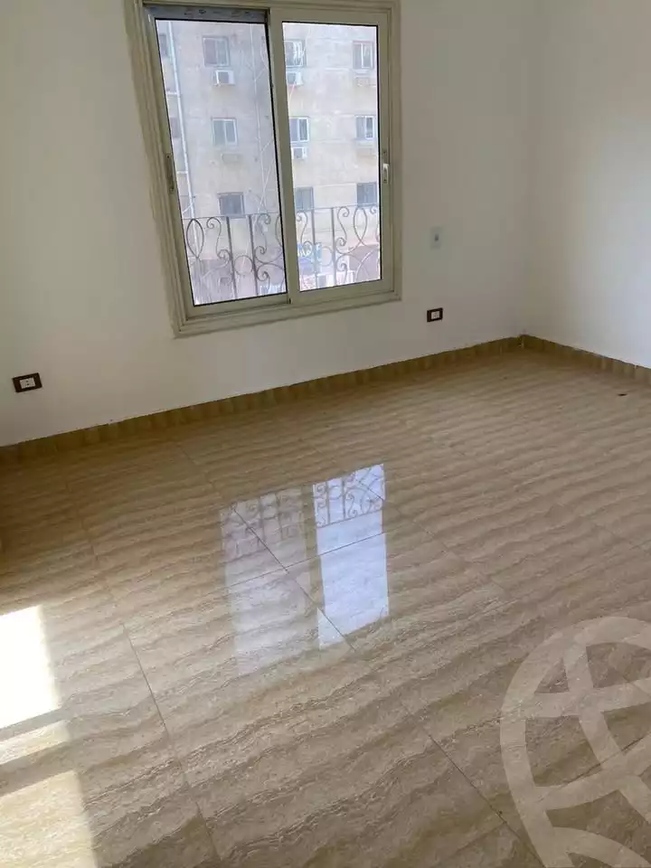 https://aqarmap.com.eg/en/listing/5766799-for-rent-cairo-mokattam-lhdb-l-ly