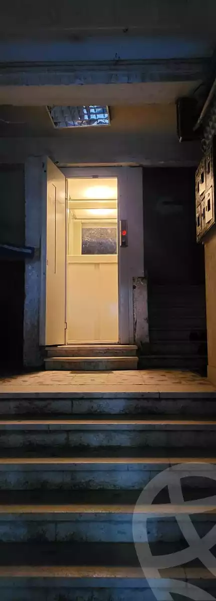https://aqarmap.com.eg/en/listing/5766818-for-sale-alexandria-sydy-bshr-sydy-bshr-bhry-shr-khld-bn-lwlyd