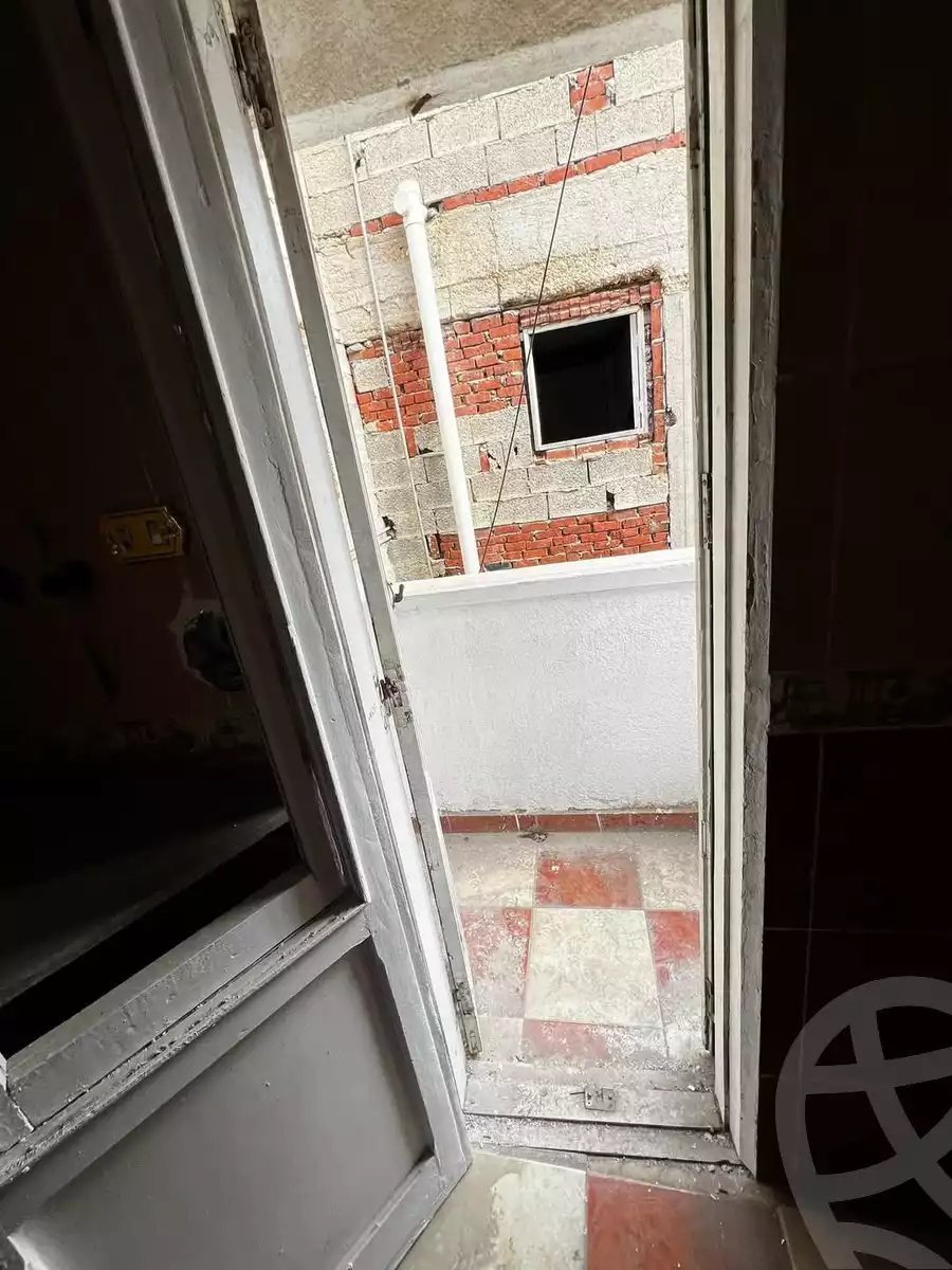 https://aqarmap.com.eg/en/listing/5768758-for-sale-alexandria-l-jmy-lbytsh-ain-shams-st