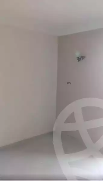 https://aqarmap.com.eg/ar/listing/5769298-for-sale-alexandria-l-jmy-lbytsh-el-farouk-st
