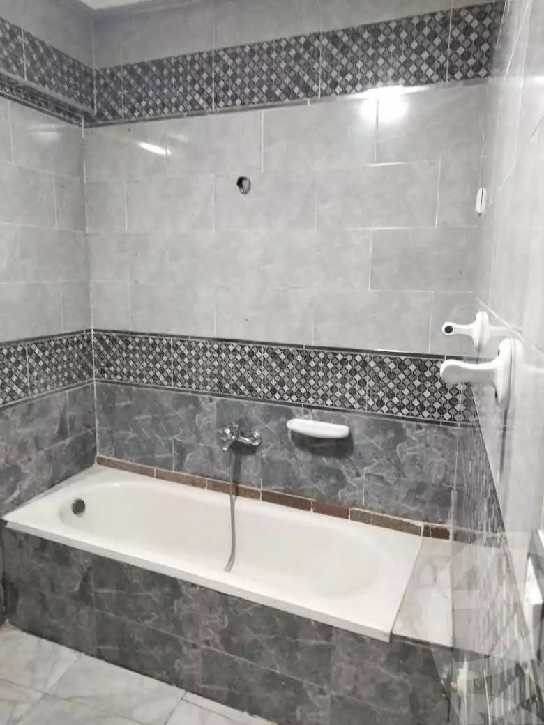 https://aqarmap.com.eg/ar/listing/5770454-for-sale-alexandria-l-jmy-el-hanouvel-al-haded-we-al-soulb-st