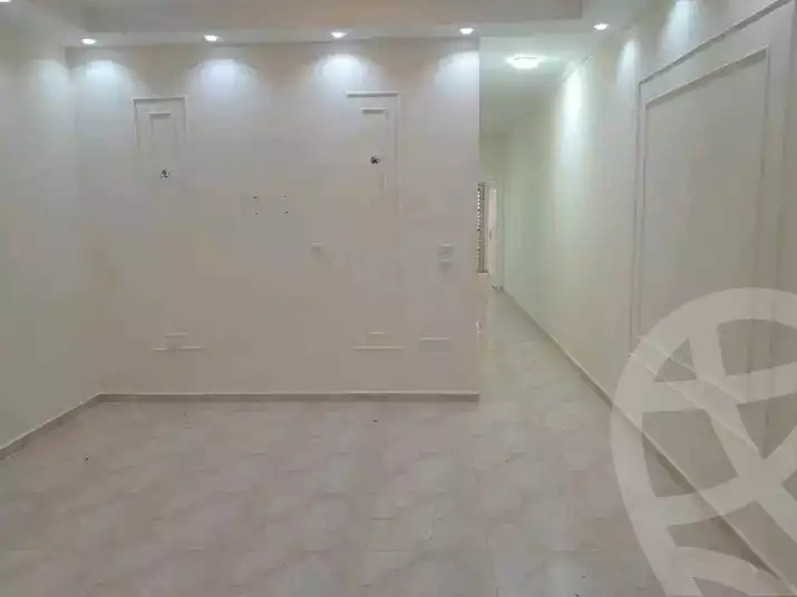 https://aqarmap.com.eg/en/listing/5769504-for-rent-cairo-mokattam-lhdb-l-ly-el-naforah-square