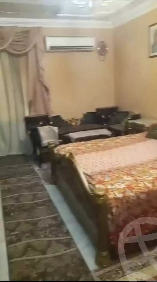https://aqarmap.com.eg/en/listing/5772474-for-sale-cairo-shoubra-corniche-el-nile-st