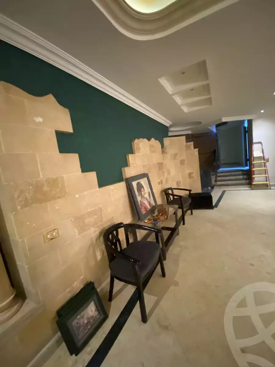https://aqarmap.com.eg/en/listing/5772645-for-sale-cairo-manial-el-rawda-st