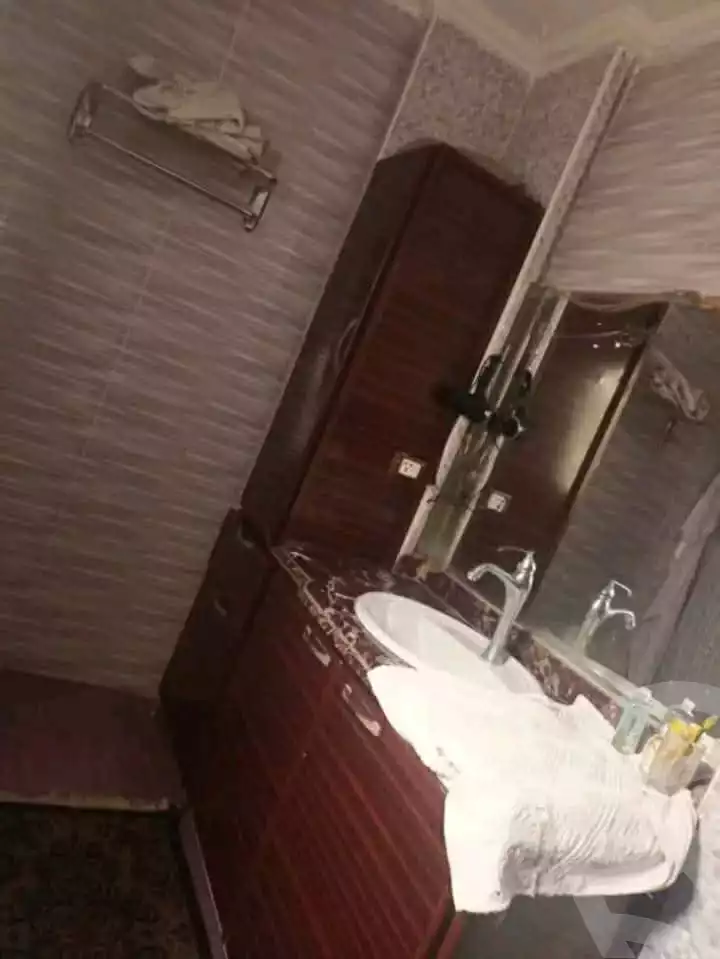https://aqarmap.com.eg/en/listing/5774081-for-sale-alexandria-l-jmy-bw-ywsf
