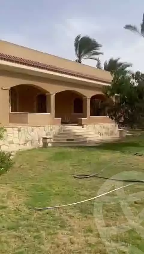https://aqarmap.com.eg/en/listing/5774391-for-sale-cairo-el-sheikh-zayed-city-alex-cairo-desert-road