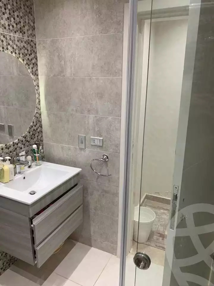 https://aqarmap.com.eg/en/listing/5774997-for-sale-cairo-mokattam-el-hadabah-el-wosta-el-mantaqa-el-olaa-baron-school-street