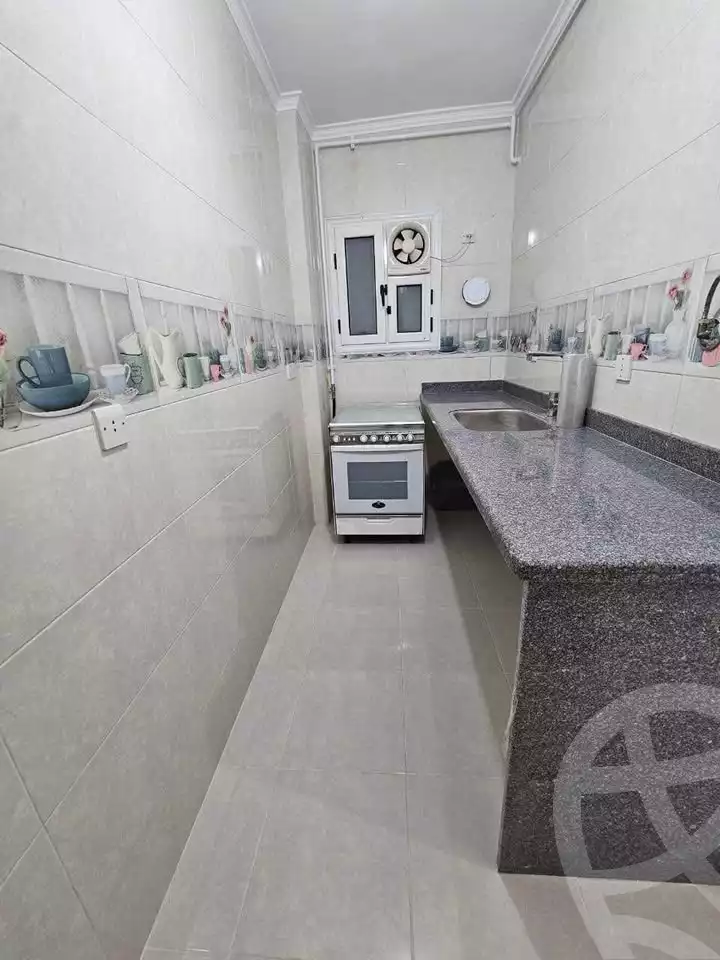 https://aqarmap.com.eg/ar/listing/5775133-for-rent-alexandria-camp-cesar-port-said-street