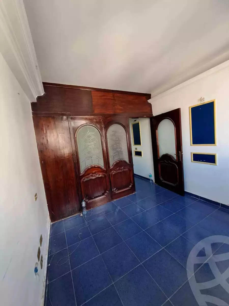 https://aqarmap.com.eg/ar/listing/5775832-for-rent-alexandria-mht-lrml-al-akbat-church-st