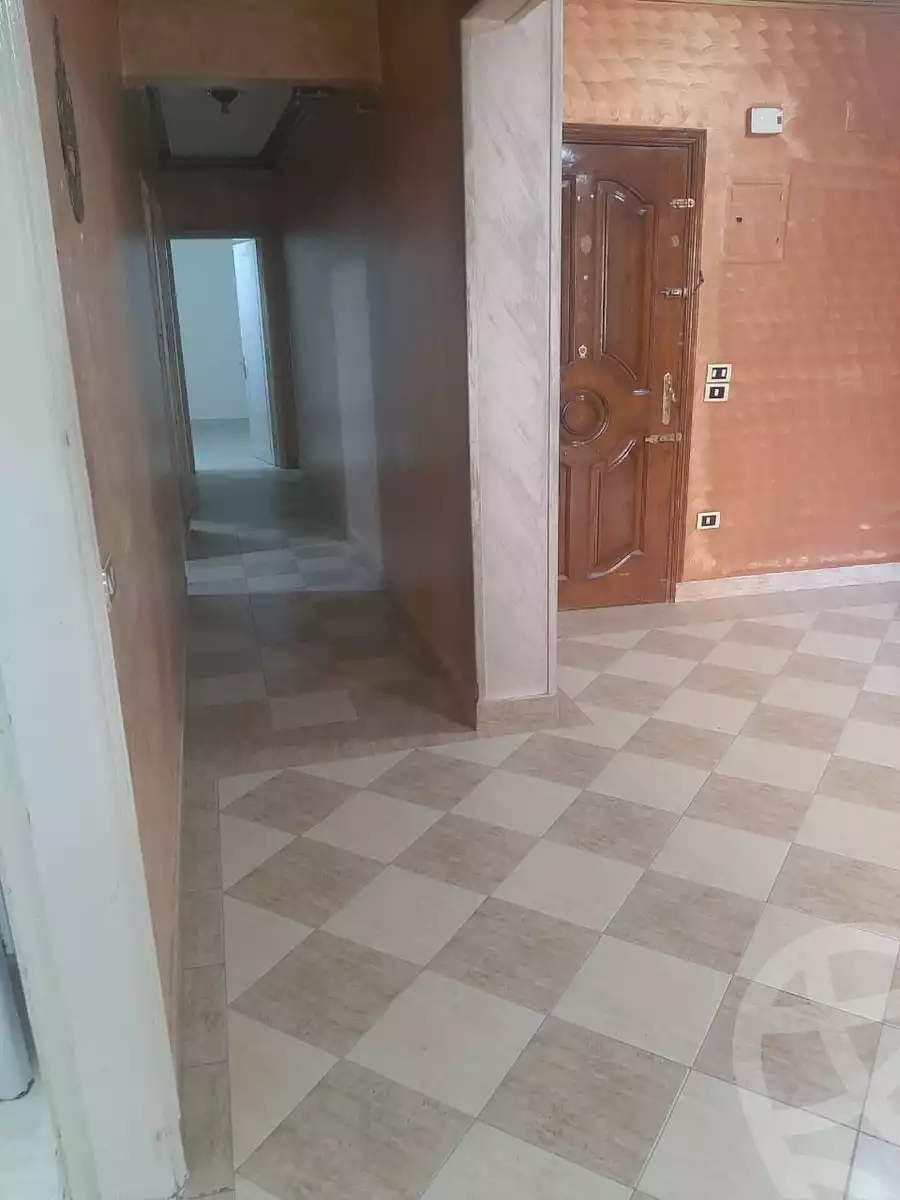 https://aqarmap.com.eg/en/listing/5776295-for-sale-cairo-faisal-kafr-tohormos-queen-nazli-st