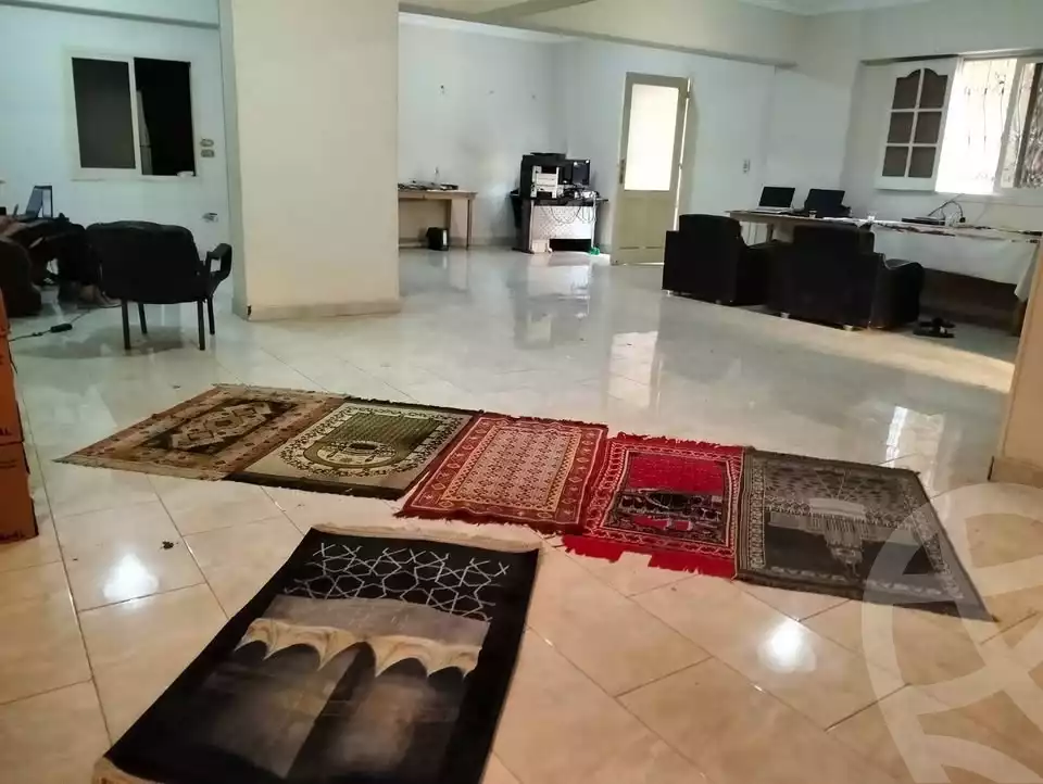 https://aqarmap.com.eg/en/listing/5776482-for-rent-cairo-mokattam-lhdb-l-ly-shareaa-9