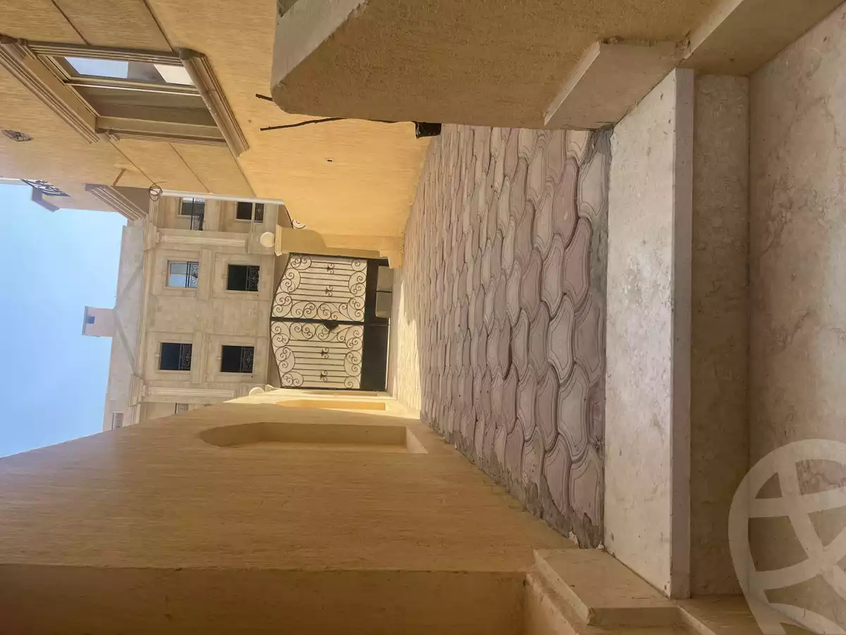 https://aqarmap.com.eg/ar/listing/5776646-for-sale-cairo-new-cairo-el-kornfol-el-kornfol-7