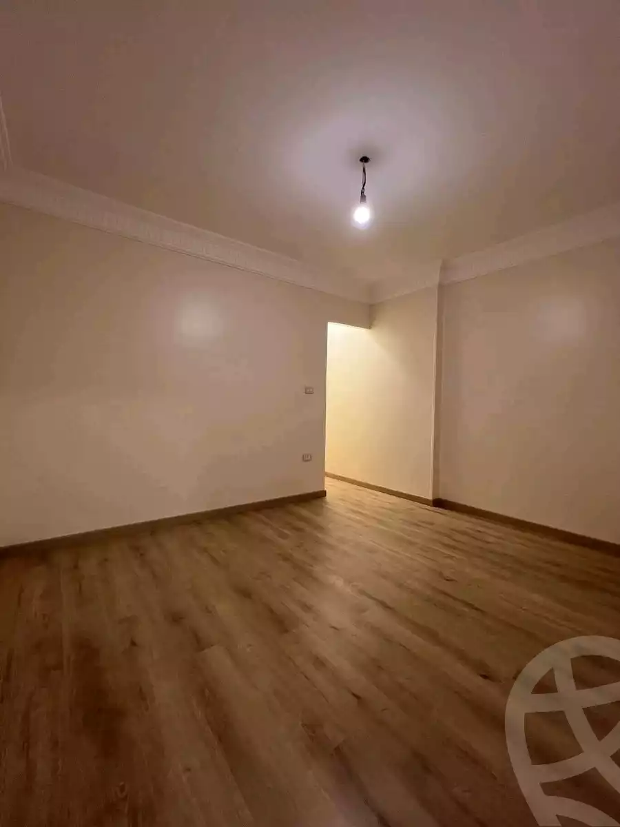 https://aqarmap.com.eg/ar/listing/5776794-for-sale-alexandria-l-jmy-lbytsh-bianchiii