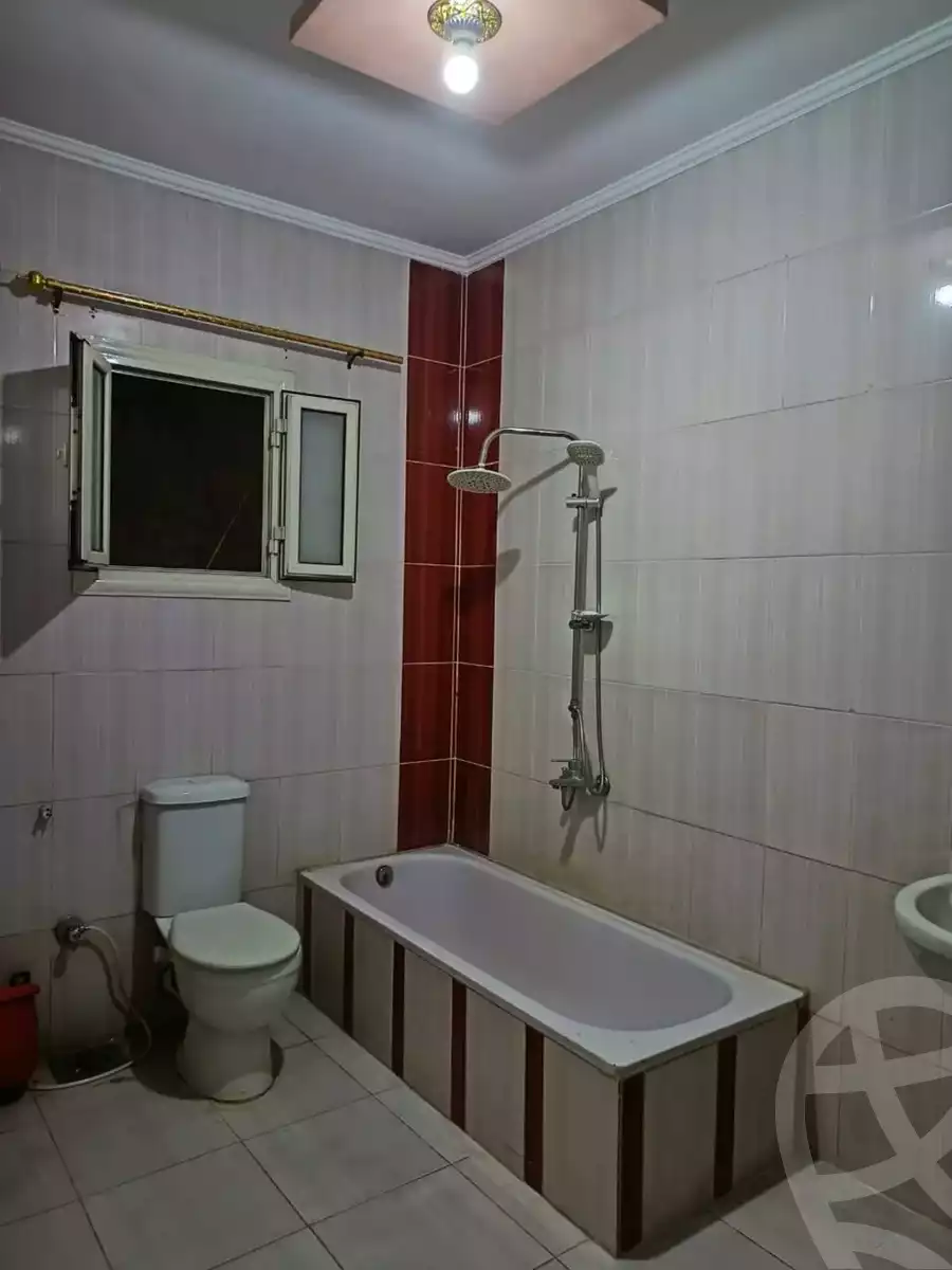 https://aqarmap.com.eg/ar/listing/5776999-for-sale-cairo-helwan-kwrnysh-hlwn
