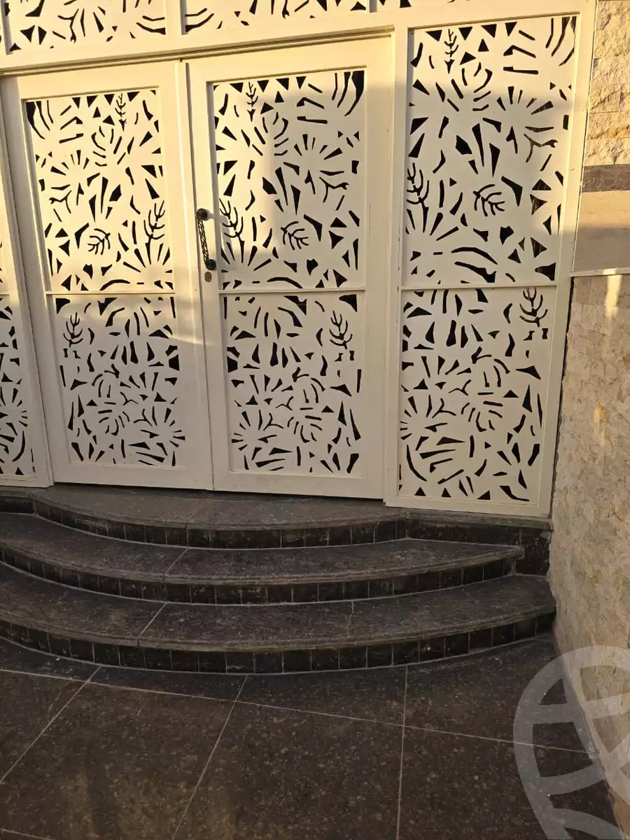 https://aqarmap.com.eg/ar/listing/5777008-for-sale-cairo-new-cairo-gharb-arabila-selim-st