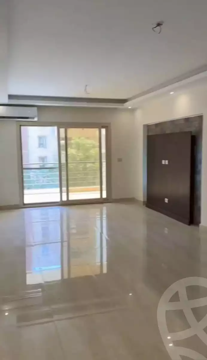 https://aqarmap.com.eg/en/listing/5777228-for-sale-cairo-mokattam-el-hadabah-el-wosta-compounds-florenta