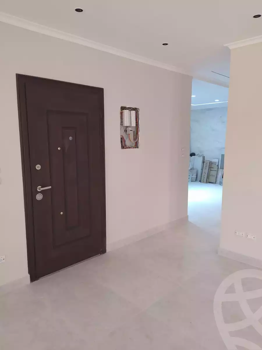 https://aqarmap.com.eg/en/listing/5779075-for-sale-cairo-new-cairo-compounds-paradise