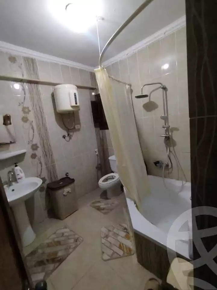 https://aqarmap.com.eg/en/listing/5781618-for-sale-alexandria-l-jmy-lbytsh-waheed-sabir-st