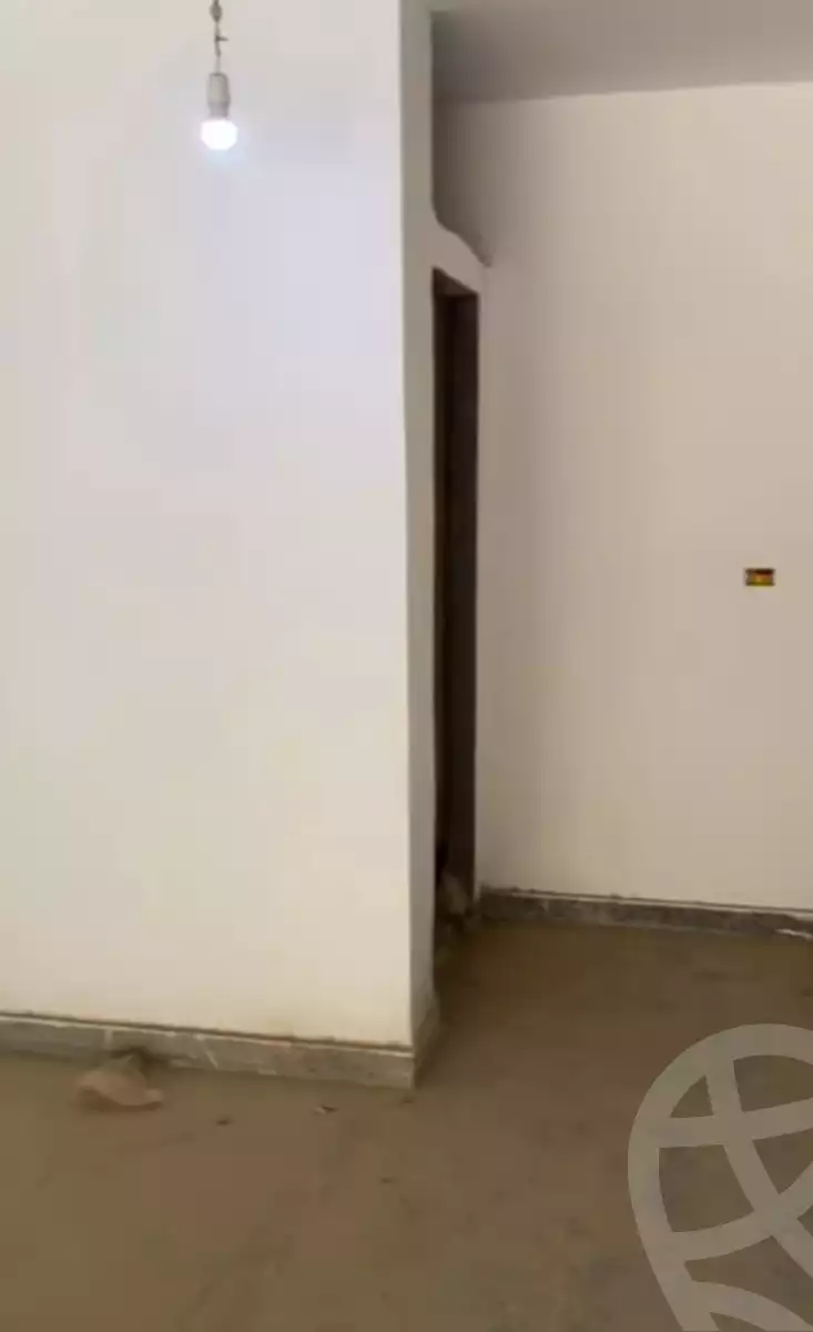 https://aqarmap.com.eg/en/listing/5781876-for-sale-cairo-mokattam-el-hadabah-el-wosta