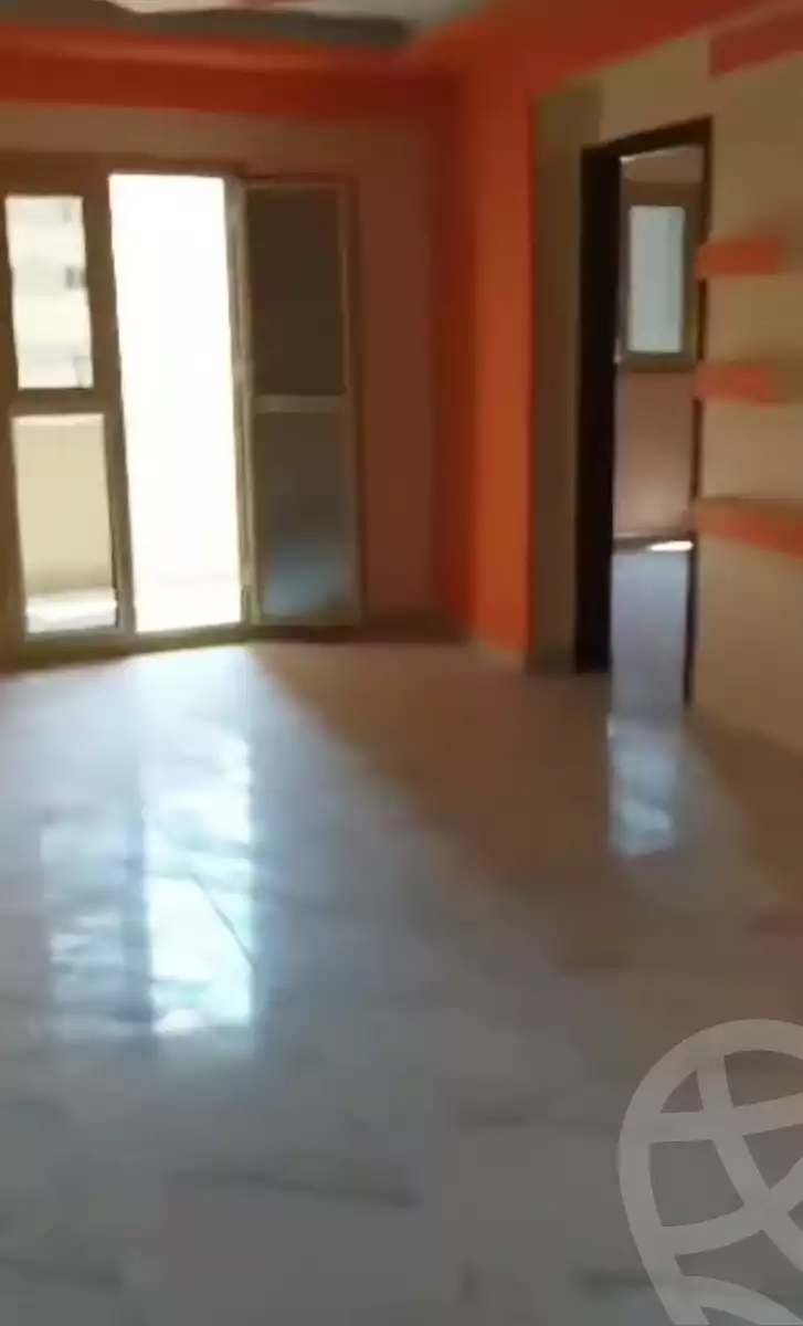 https://aqarmap.com.eg/en/listing/5781904-for-sale-cairo-helwan-hadayek-helwan-el-eshrein-st