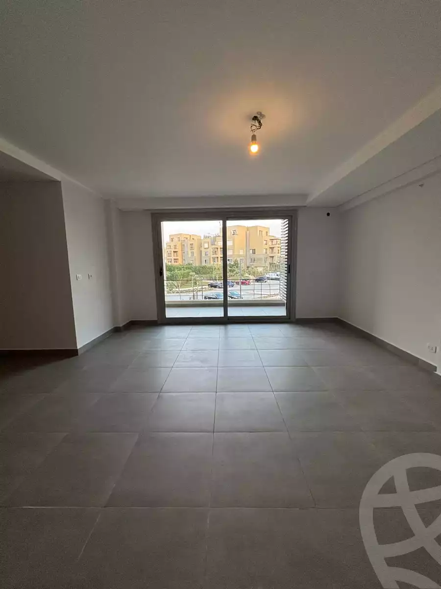 https://aqarmap.com.eg/en/listing/5782987-for-sale-cairo-6th-of-october-compounds-palm-parks