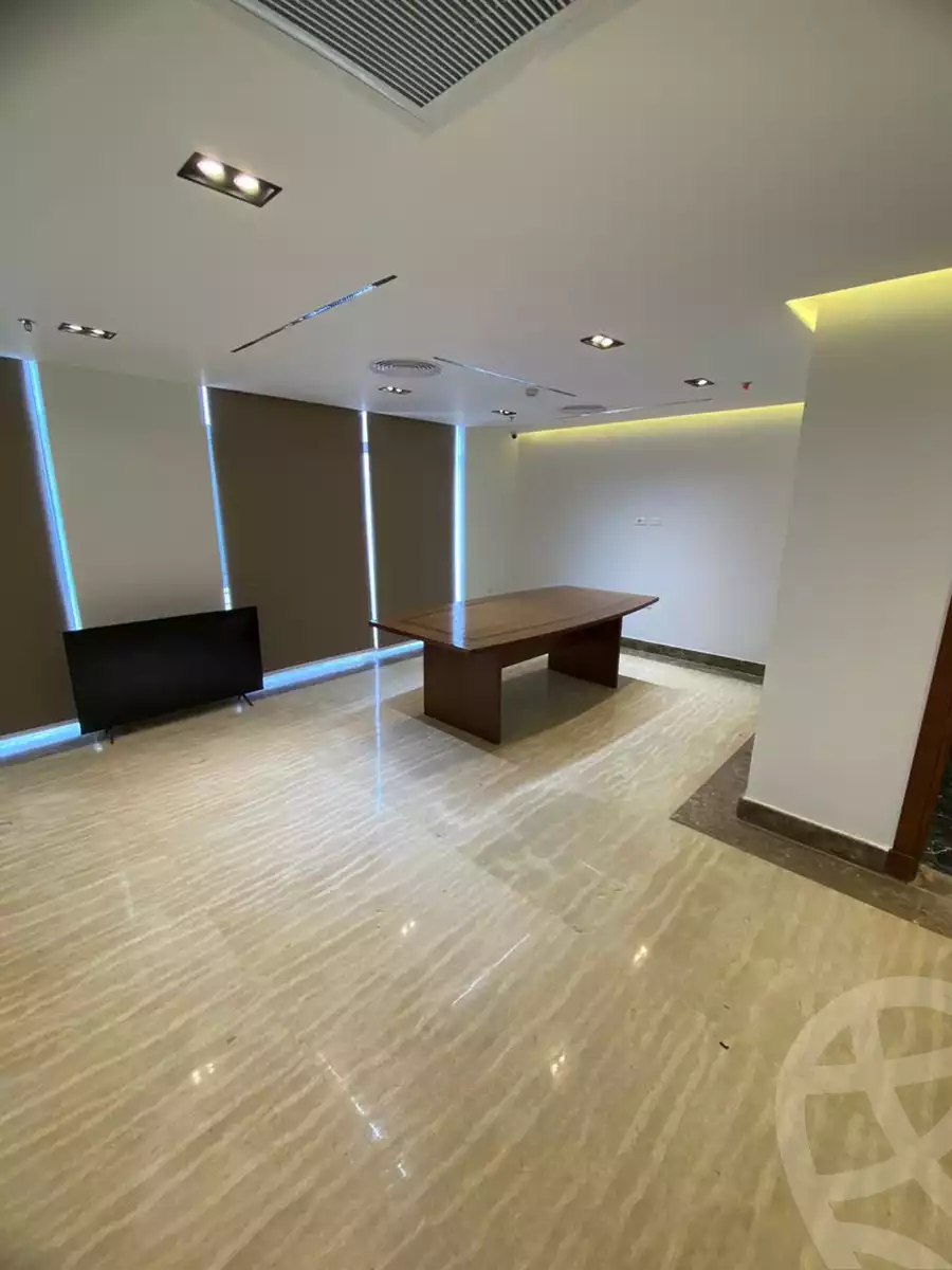 https://aqarmap.com.eg/ar/listing/5785070-for-rent-cairo-el-sheikh-zayed-city-compounds-the-courtyard-mall-dorra