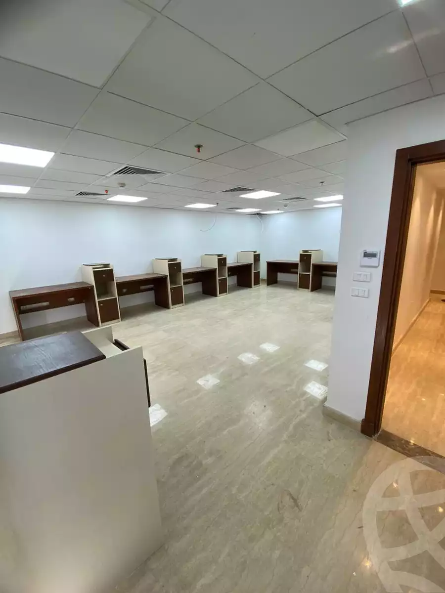 https://aqarmap.com.eg/ar/listing/5785070-for-rent-cairo-el-sheikh-zayed-city-compounds-the-courtyard-mall-dorra