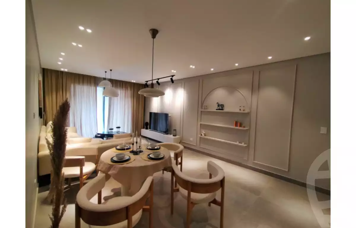 https://aqarmap.com.eg/en/listing/5785917-for-sale-cairo-el-sheikh-zayed-city-compounds-kmbwnd-fyldj-wyst-dr-llttwyr
