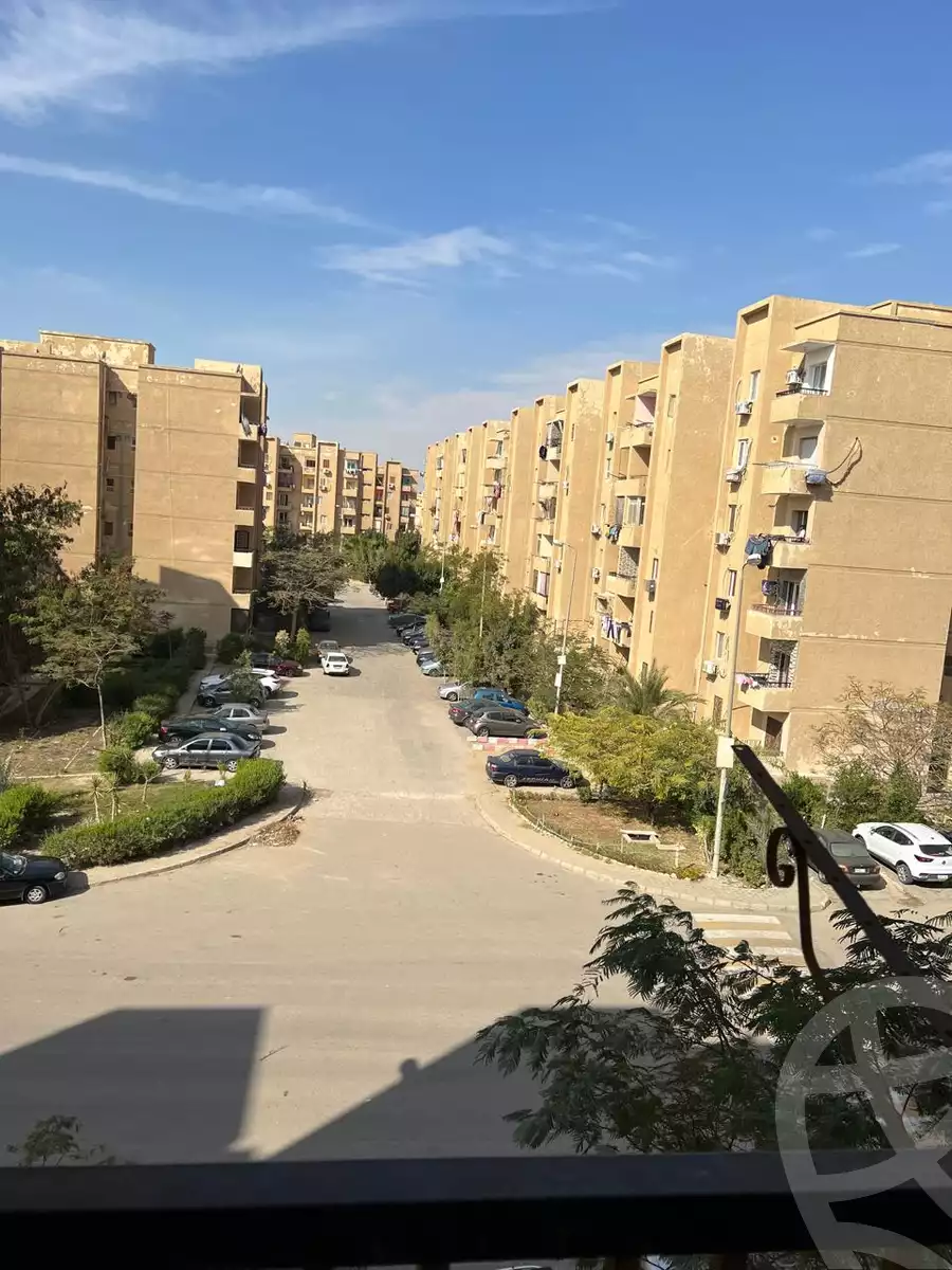 https://aqarmap.com.eg/en/listing/5786507-for-sale-cairo-6th-of-october-compounds-dream-land-rose-ville
