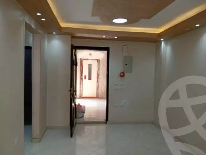 https://aqarmap.com.eg/en/listing/5786683-for-rent-cairo-faisal-kafr-tohormos-queen-nazli-st
