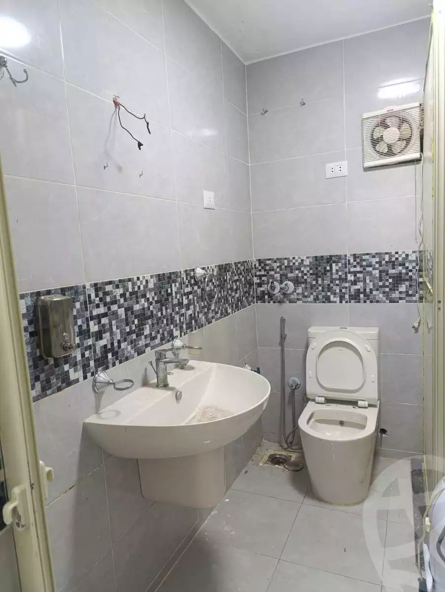 https://aqarmap.com.eg/en/listing/5786876-for-rent-cairo-mokattam-el-hadabah-el-wosta-el-mantaqa-el-rabaa