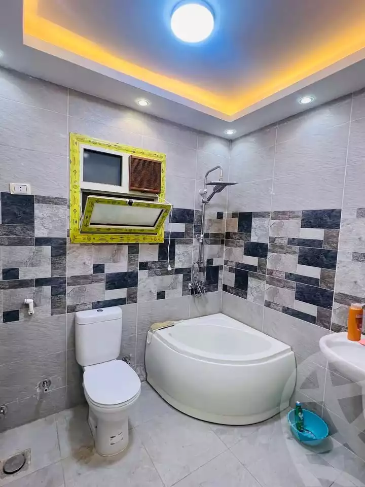 https://aqarmap.com.eg/ar/listing/5787396-for-rent-cairo-hadayek-el-ahram-mntq-b